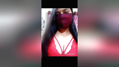 My sexy auntie naked body in a horny sex cam video