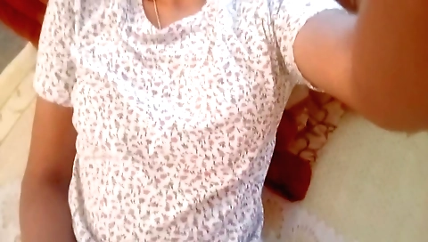 Solo female shows off her natural body and nipples