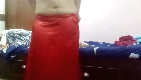 Sexy white shirted chick sucking dick and giving a blowjob