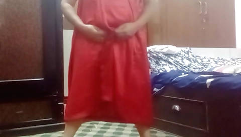 Chubby sex video shows a hot indian girl sucking a dick