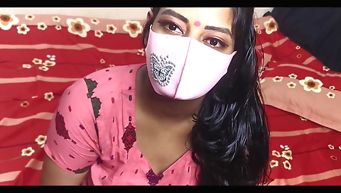 Milf beauty cosplaying in amateur solo scene with big boobs