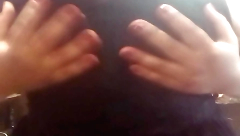 Indian solo female video with her pussy sucking a dick