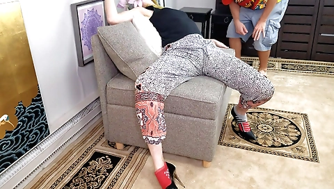 Amateur masturbation vid show of a hot indian female