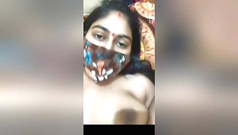 Indian brunette babe giving blowjob and licking his dick
