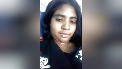 Today Exclusive -desi Chick Shows Her Boobs And Pussy 1