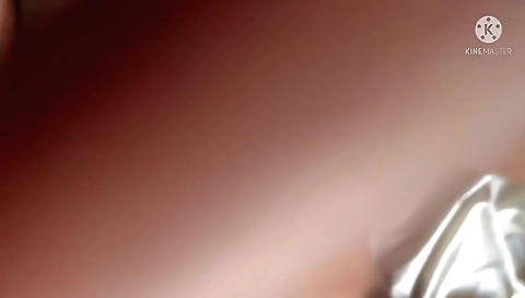 Brunette slut with natural tits enjoys sun outdoors