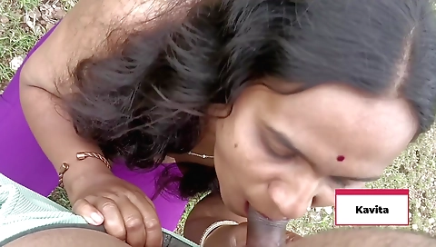 Indian amateur girl is caught fucking in the jungle