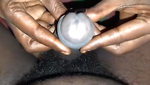 Stepsister-in-law got the chance to take a handjob