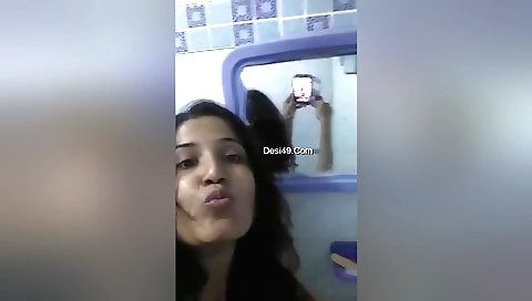 Indian brunette in swimsuit in homemade webcam scene