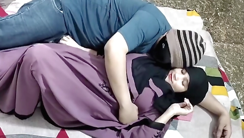 Indian amateur film shows a couple having fun with their lives