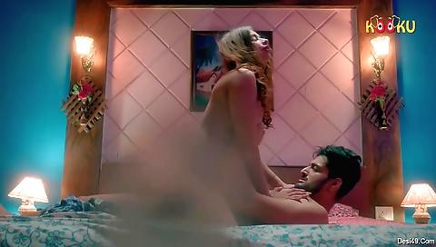 Big tits milf with a perfect body gets ready for online porn