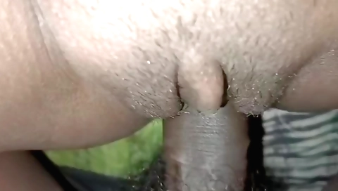 Indian teen with small boobs is making out with her lover