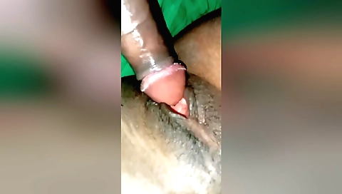 Hot amateur teen 18+ fucked by her boyfriend in bed