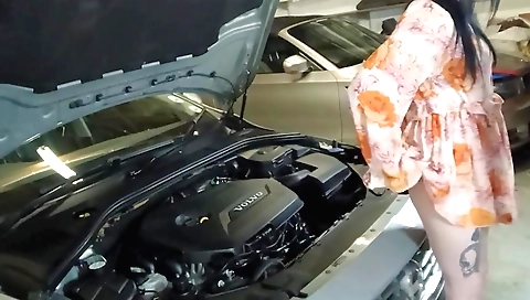 High Heel Hot Petite Wife Likes To Fuck Men While I Am At Work