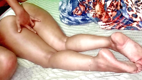 Indian milf fucked by her handsome guy in amateur porn