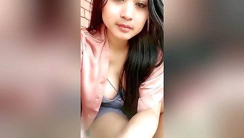 Indian guy gets her out in car outside on a sexy road trip