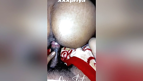 Indian brunette 18+ gets some sex on christmas present