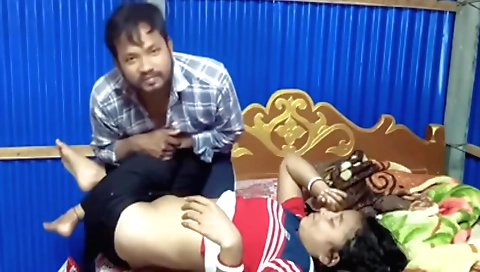 Indian teen 18+ sex video with a hot brunette 18+ girl