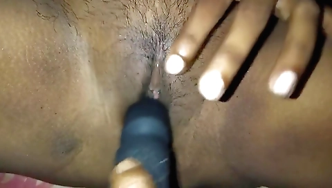 Indian girl with a sexy ass gets her boyfriend's dick inside