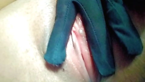 Sexy amateur MILF in a sexy lingerie and white stockings