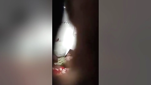 Stunning brunette amateur video with amazing cumshot