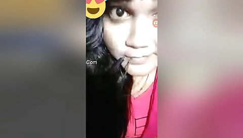 Indian girl with big boobs shows her tight pussy and tits