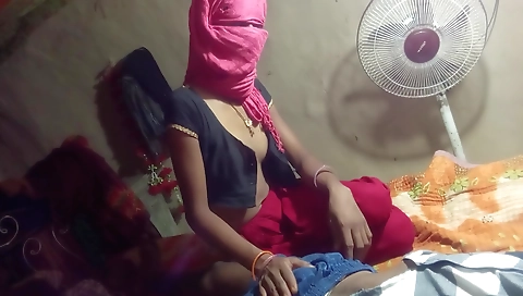 Indian desi cook and sex with her old father in oldest house