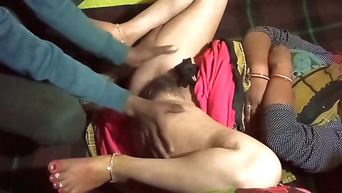 Bhabhi fuck with step sister-in-law in amateur clip