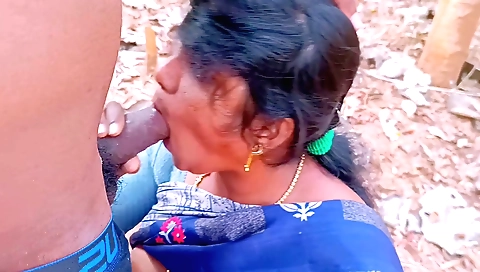 Indian girl gets her pussy deepthroated in the forest