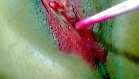 Indian amateur slut is masturbating with her big dildo