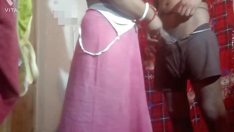 Horny brunette in her shorts gets a hard handjob on the web cam