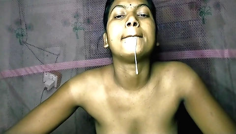 Indian bhabhi facesick is ready for a hot face fuck and cum