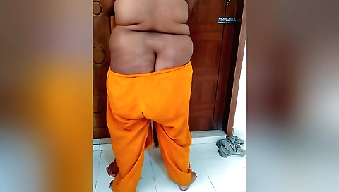 Bhu bata hata kya ki chudai jab shuva ki excersize kartihu