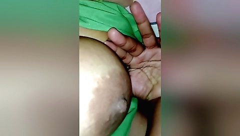 Indian teen takes her stepmother's toys for fun and makes a video